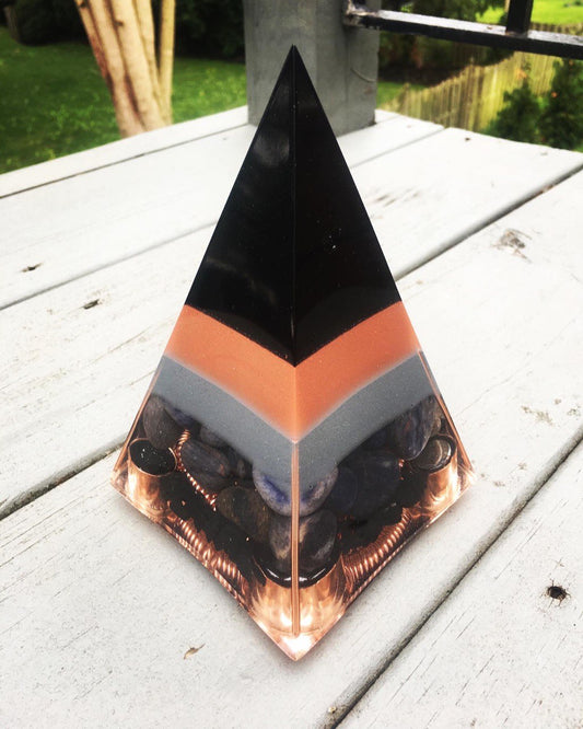 8 Sided Nubian Layered Accelerator